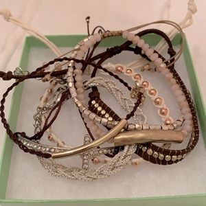 Neutral Bracelet Set